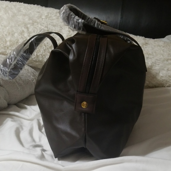 HUGE WEEKEND/TRAVEL BAG - Picture 2 of 7